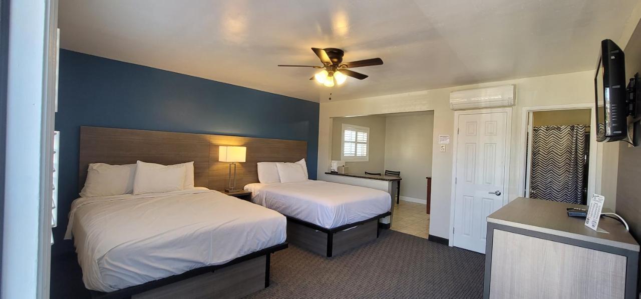 Beachwalker Inn & Suites Pismo Beach Exterior photo