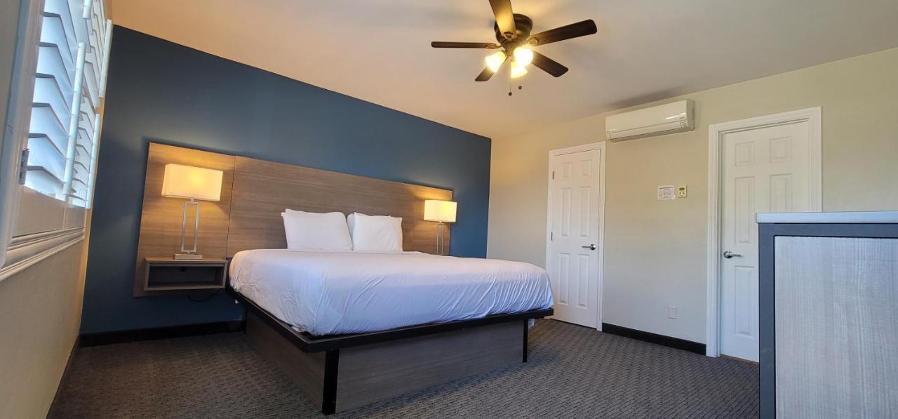 Beachwalker Inn & Suites Pismo Beach Exterior photo
